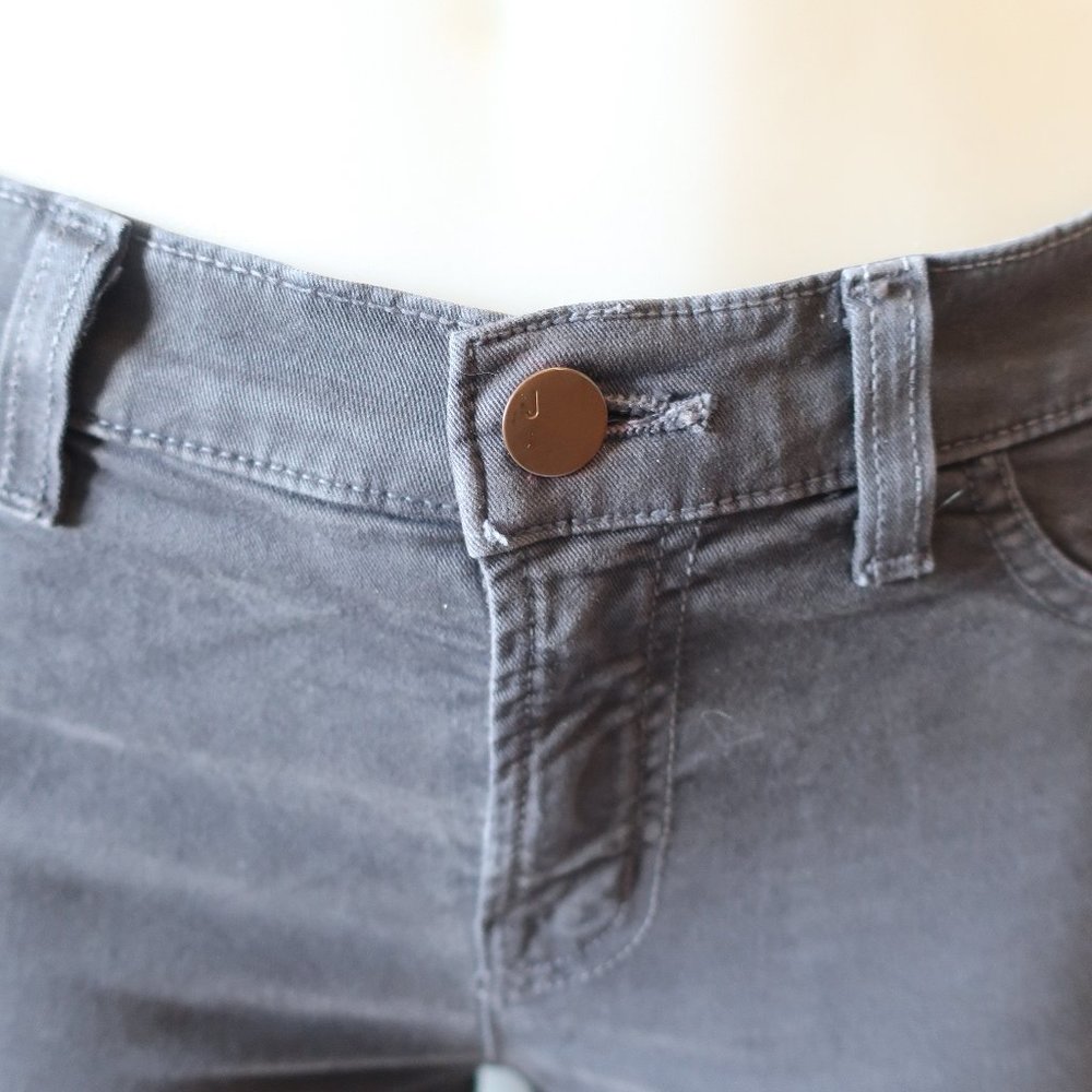 ★★ ★★ Here Gray 90s Straight Fit Denim J22338 90s Straight Jean Blue | Garage